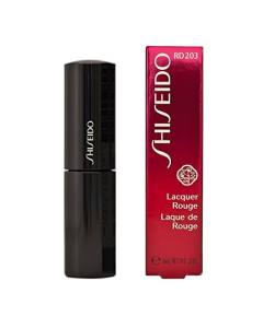 Shiseido Lacquer Rouge - Portrait