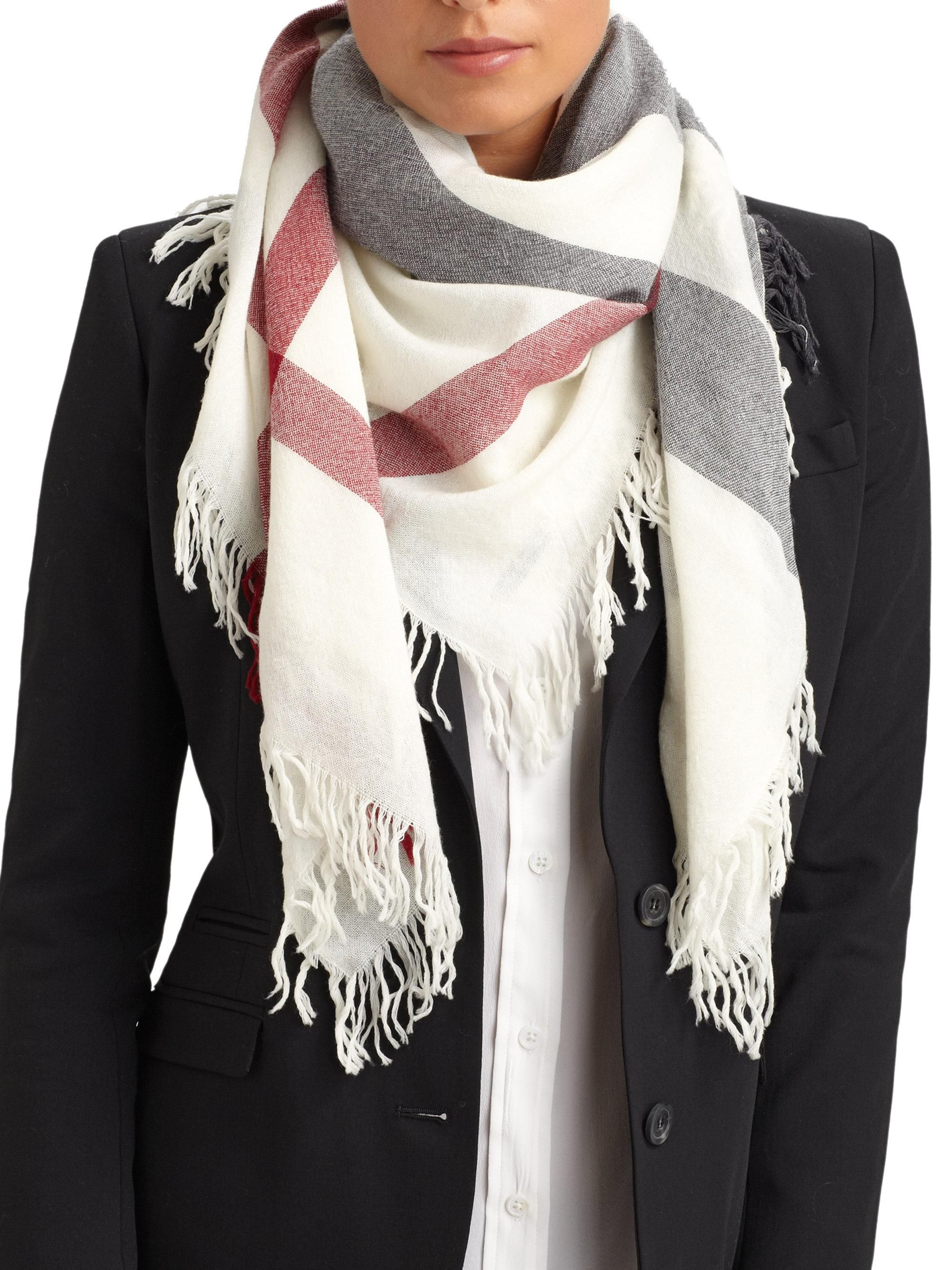 Burberry - White and Grey Check Scarf
